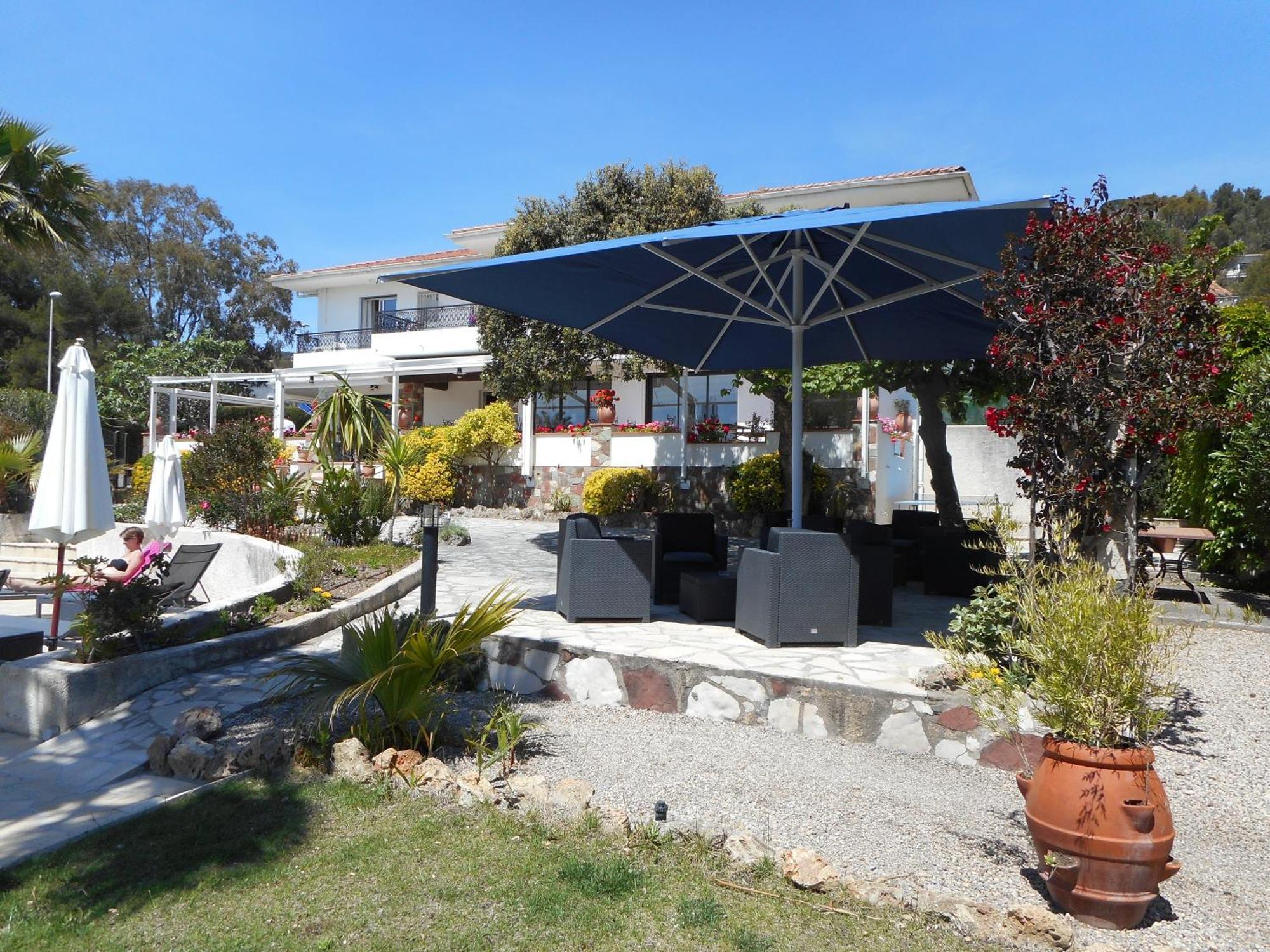 Hotel La Quietude Les Issambres Buitenkant foto